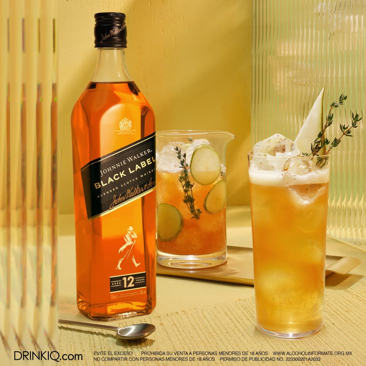 Johnnie Walker, Black Label, 1 L, Whisky Blended Scotch, Envejecido 12 Años, Sabor Dulce y Ahumado